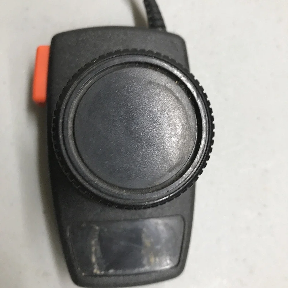 2 Original Atari 2600 Official Video Game Driving Paddle Controllers Untested